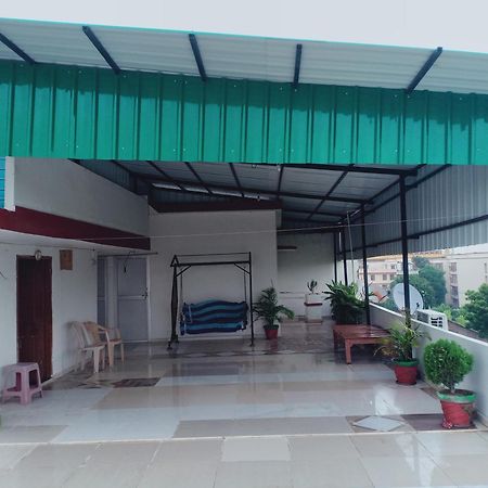 Suma Guest House Бодх-Гая Экстерьер фото